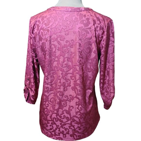 Croft & Barrow Womens Small Dark Sheen Scroll Print Vneck Top Got Grunge Fairy - Picture 3 of 6